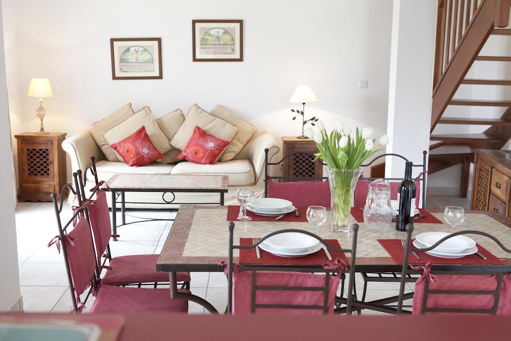 Residence Village D'Oc Golf De Beziers By Popinns Rum bild